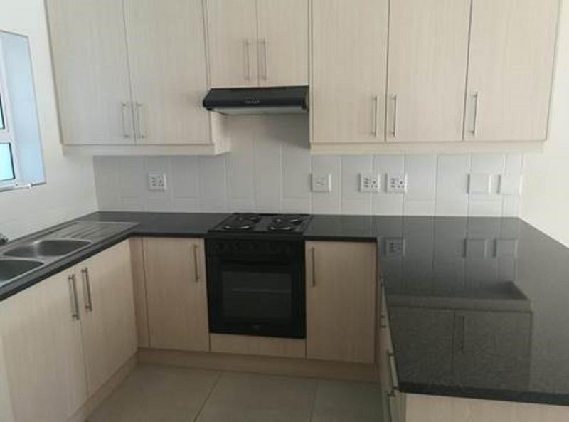 2 Bedroom Property for Sale in Somerset West Western Cape